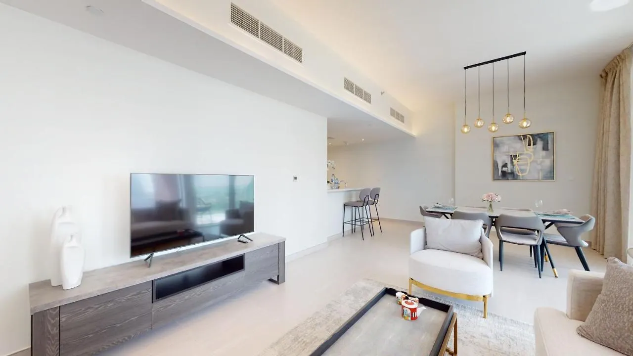 דובאי Cando Holiday Home - High End Apartments 0*,